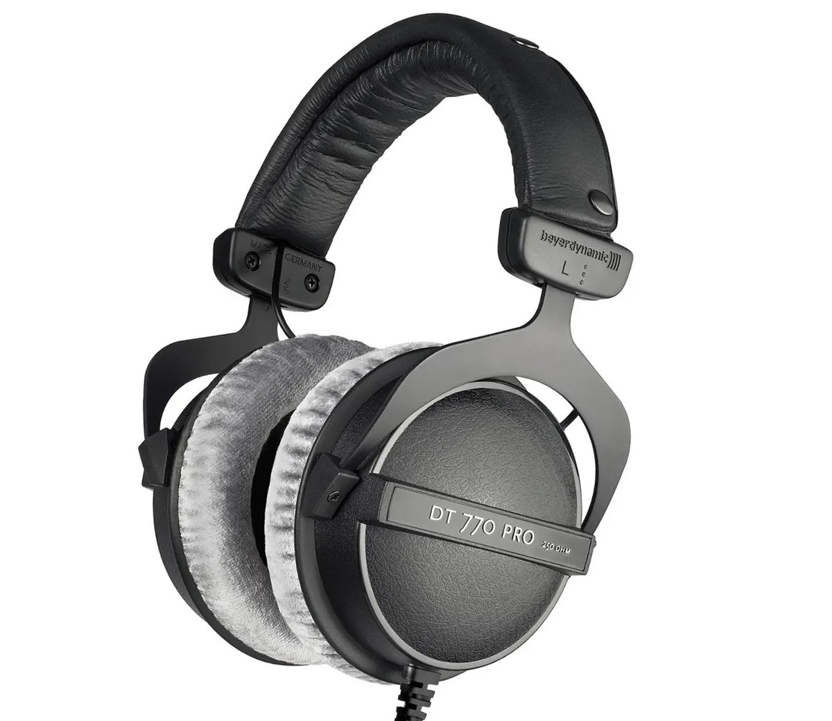 Наушники Beyerdynamic DT770 PRO 250 OHM, 5 Гц - 35000 Гц, 96 дБ, черные