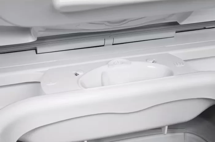 Стиральная машина вертикальная Electrolux EW6TN5261FP (SensiCare 600 / 60см / 6кг / 1200об / TimeSave / SoftPlus / А+++)-4