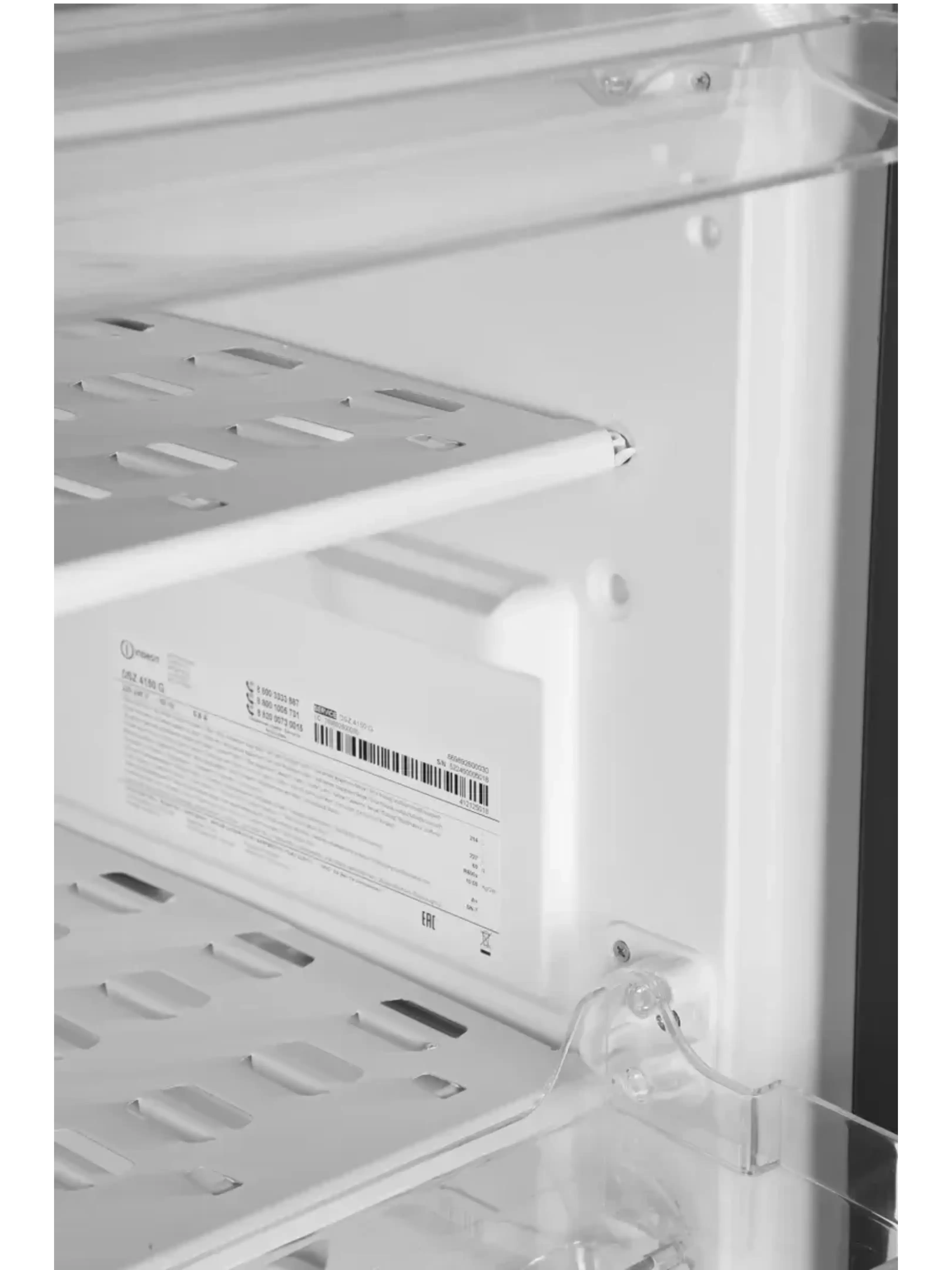 Морозильная камера Indesit DSZ 4150 G (Объем - 214 л / Высота - 150 см / А+ / Серый / статическая система)-7