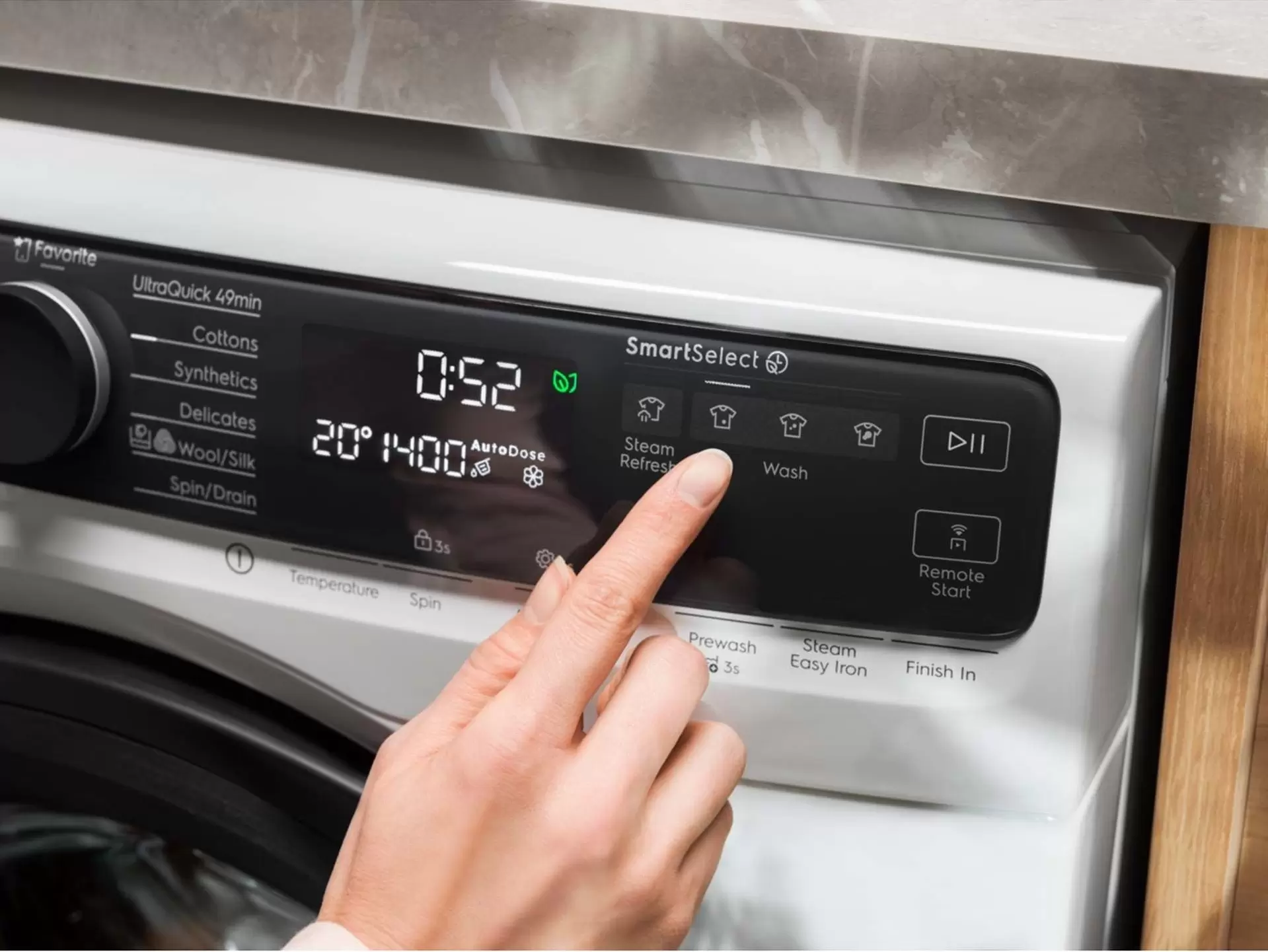 Стиральная машина Electrolux EW7F5692QE (SteamCare 700 / 63.1-66см / 9кг / 1600об / пар / UniversalDose / Wi-Fi / Inverter / А+++)-2