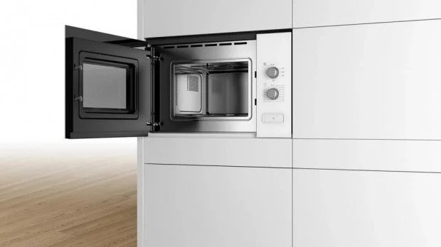 Микроволновая печь встраиваемая Bosch BFL520MW0 (Serie4 / белый / 20л / ширина - 59,4 см / 800Вт)-3