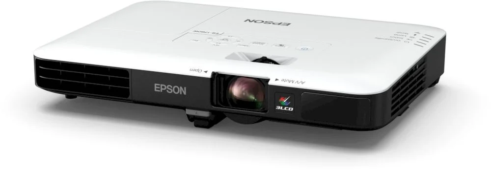Проектор Epson EB-1780W 3LCD| ANSI 3000 люмен | 1280x800 | 10 000: 1 | WiFi | розетка UK-1