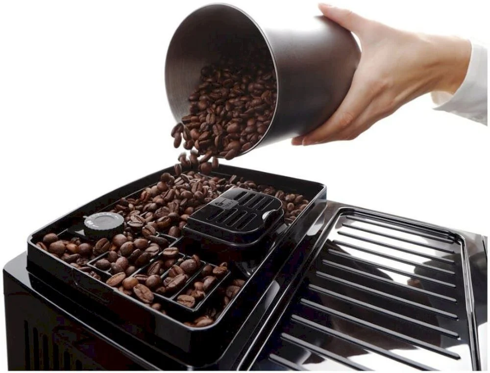 Кофемашина DeLonghi Magnifica Start ECAM220.60.B (кофе зерновой, молотый/ 1450 Вт/ 1.8 л/ автоматический капучинатор/ 4 напитка)-4
