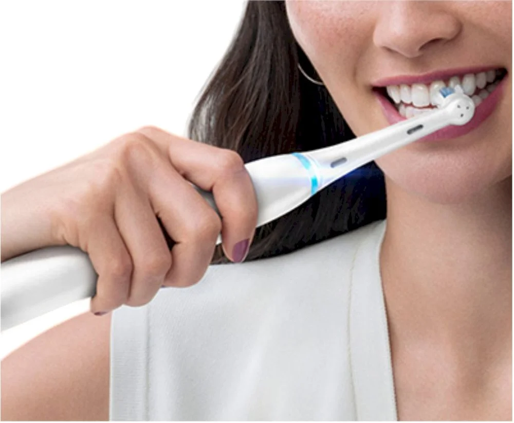 Зубная щетка электрическая Braun Oral-B iO 5 White Alabaste-6
