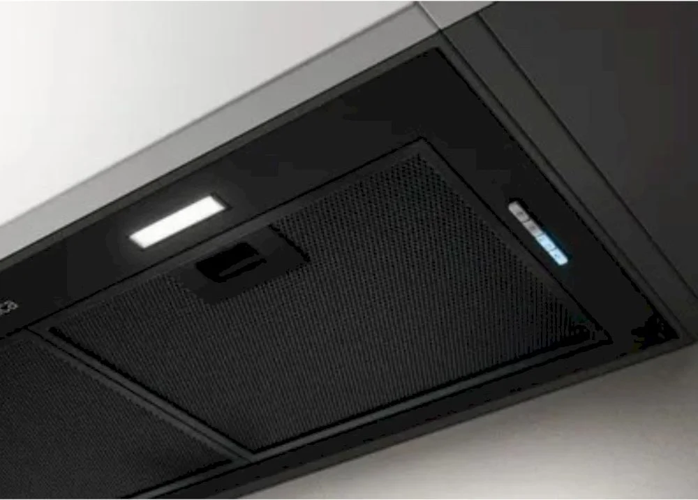 Вытяжка полновстраиваемая Elica FOLD BL MAT/A/72 (1050 м³/ч / 180 Вт / LED освещение 2x2.1 Вт / ширина - 71.4 см / матовый черный)-1