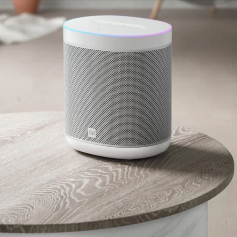 Умная колонка Xiaomi Mi Smart Speaker c Марусей, 12W, белая (QBH4221RU)-1