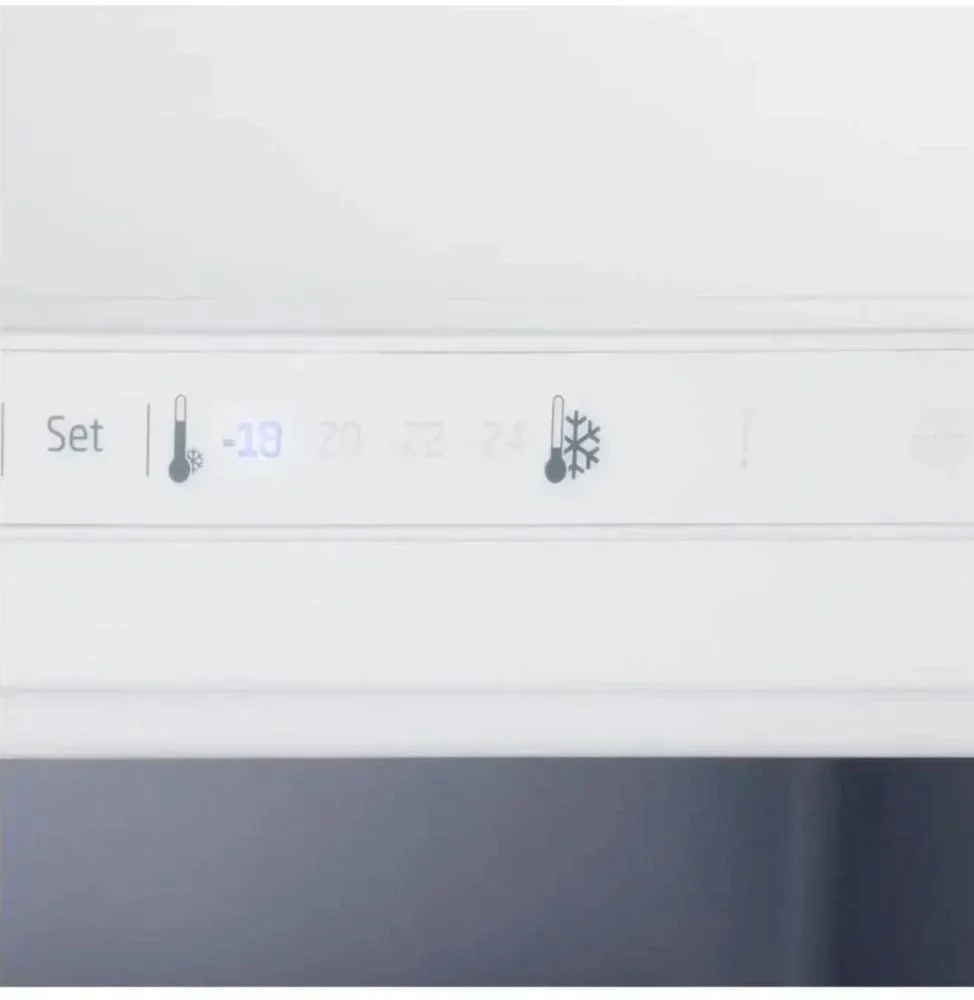 Морозильная камера Beko RFSK215T01W (Объем - 215 л / Высота - 150 см / А / Белый / статическая система)-3