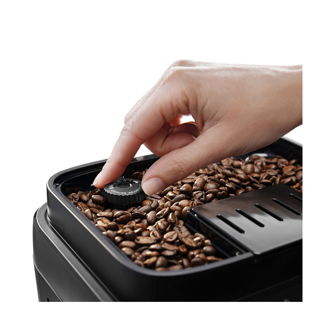Кофемашина DeLonghi Magnifica Evo ECAM290.61.B (кофе зерновой, молотый/ 1450 Вт/ 1.8 л/ автоматический капучинатор/ 4 напитка)