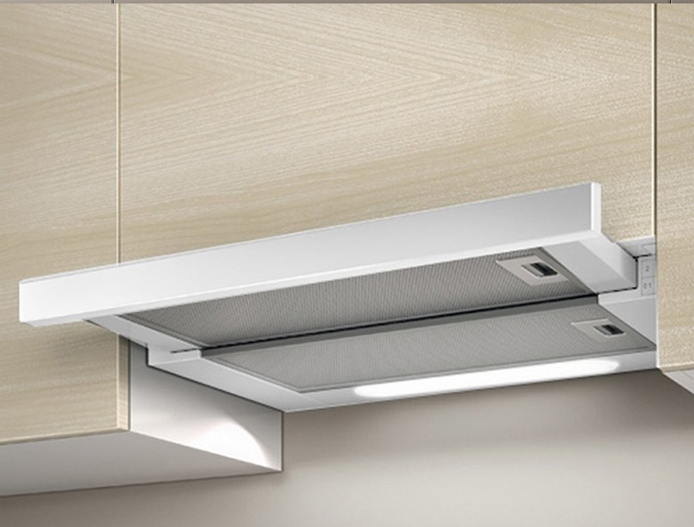 Вытяжка телескопическая Elica Elite 14 Lux WH/A/50  (650 м³/ч / 121 Вт / LED освещение 2x3 Вт / ширина - 49.8 см / белая)