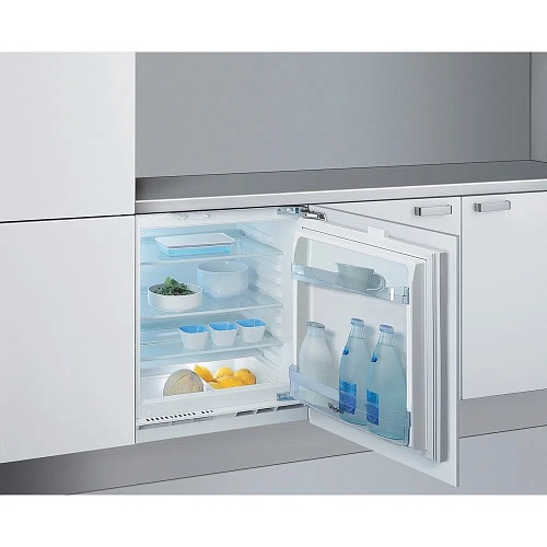 Холодильник встраиваемый Whirlpool ARG 585 (Объем - 145 л / Высота - 81,5 см / Жесткое крепление фасадов / A / капельная система)