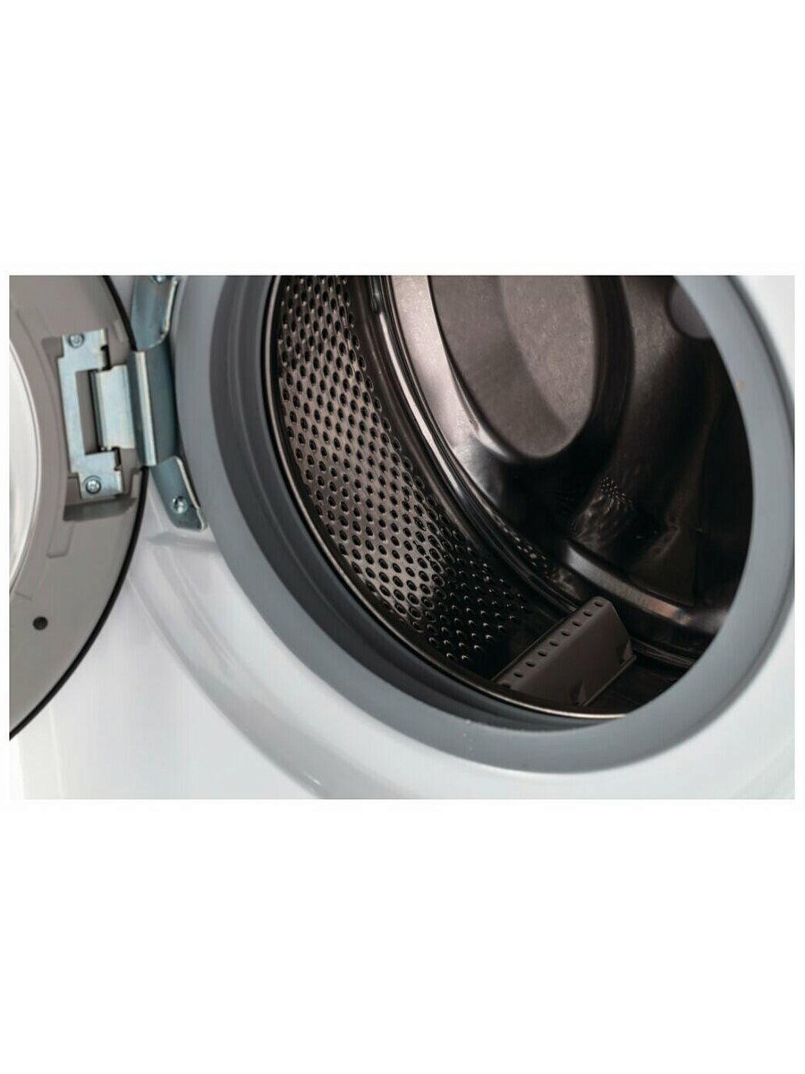 Стиральная машина Indesit EWUD 4105 BK CIS (32,3 см / 4кг / 1000об / Extra Wash / A)