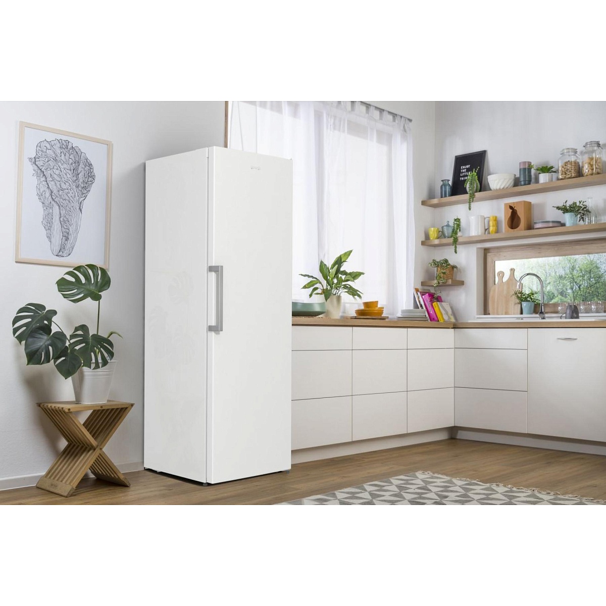 Морозильная камера Gorenje FN619FEW5 (Essential / Объем - 280 л / Высота - 185см / A+ / Белый / NoFrost)
