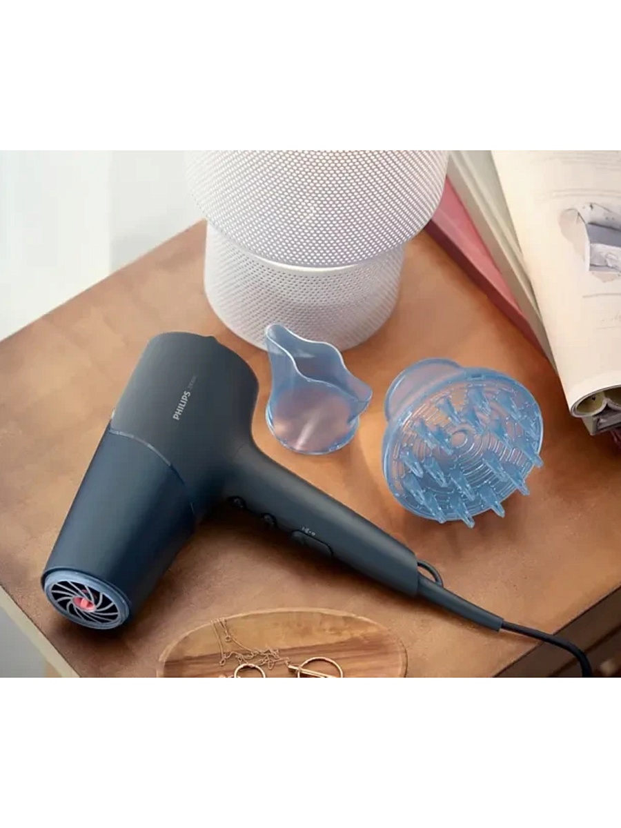 Фен Philips BHD512/00 (полноразмерный / 2300 Вт / 3 режима / холодный воздух / генератор ионов/ шнур - 1,8 м / диффузор)