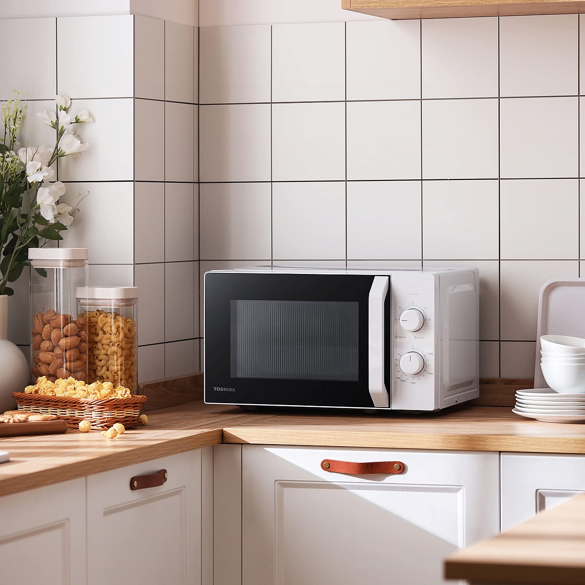 Микроволновая печь Toshiba MW2-MM20P(WH) (20 л, 800 Вт, переключатели поворотный механизм, белый)