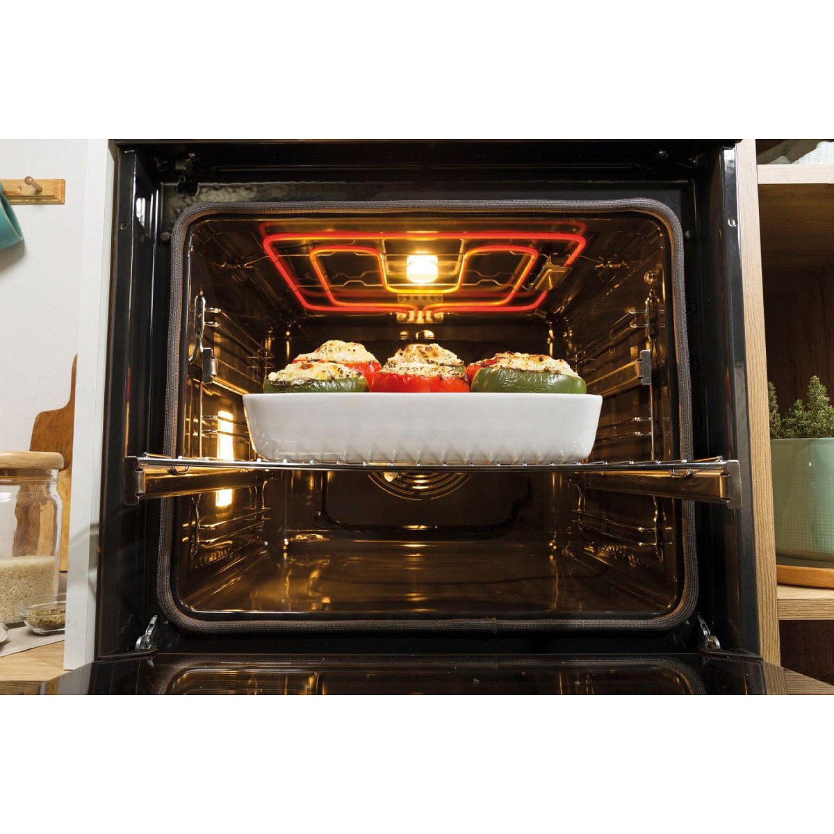 Духовой шкаф Gorenje BOB6737E01X (Essential / 77 л / до 300 °C / Нерж.+ чёрное стекло / AquaClean / PerfectGrill / съемные направляющие / А / IconLED)